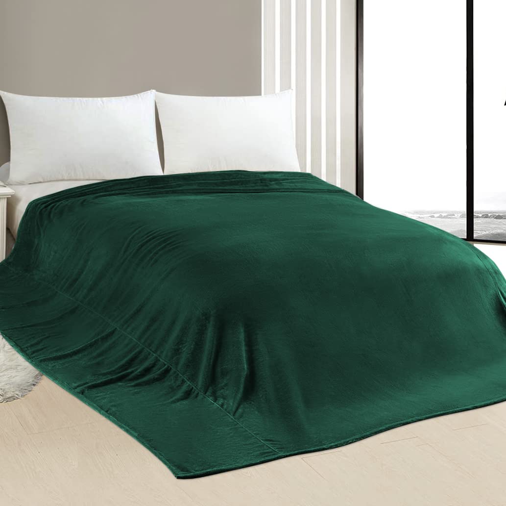 Oversized Blanket 120x120 Inches, Giant Huge Companion for Bed, Sofa, Travel and Camping, Extra Large Big Soft Blanket Fits The Whole Family and Outdoor Campaign, Forest Green