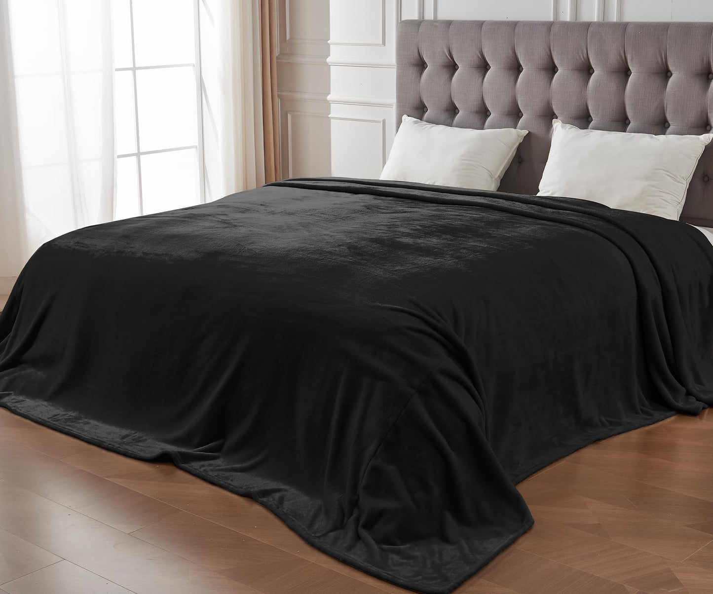 Edenleaf Big Oversized Soft Blanket, Giant Fleece Companion 120x120, California King Warm Blanket for Whole Family, Bed, Sofa, Couch, Travel, Camping 120x120 Black