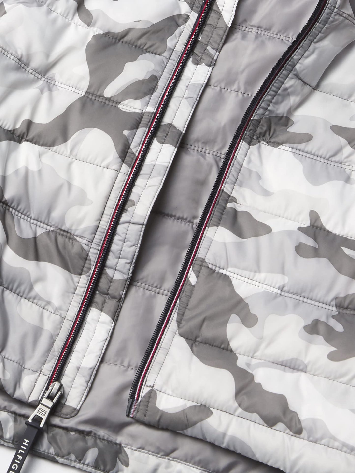 Tommy Hilfiger Men's Ultra Loft Lightweight Packable Puffer Jacket (Standard and Big & Tall), White Camouflage, XX-Large