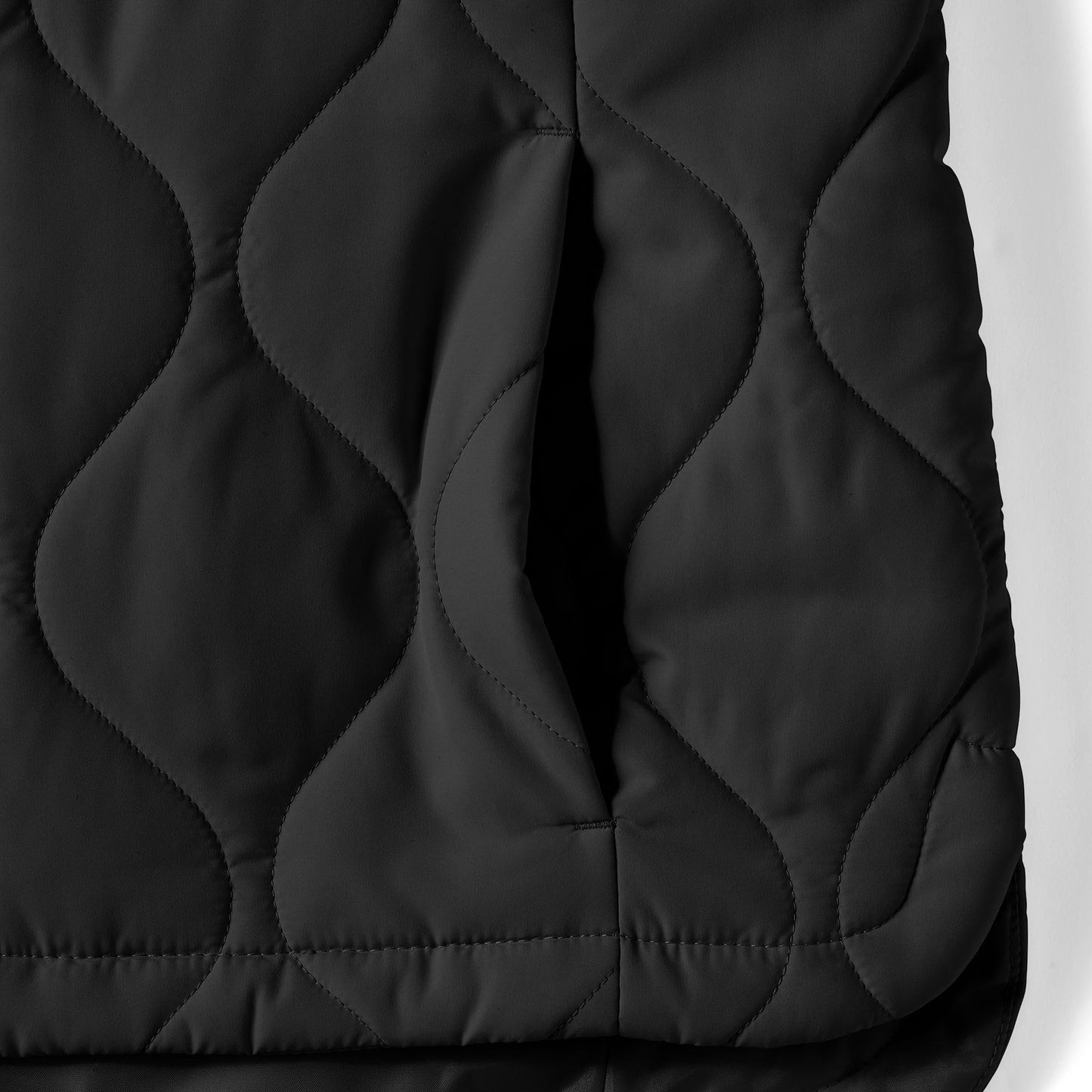 Lands' End Womens FeatherFree Onion Quilted Insulated Vest Black Tall Small