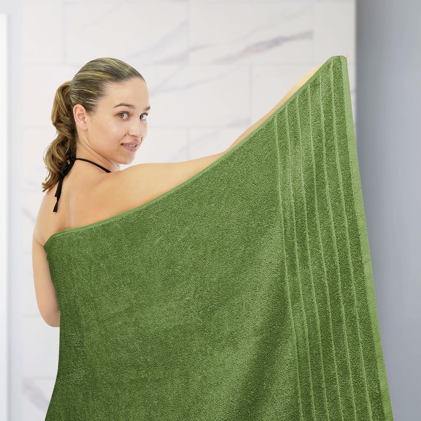 Tens Towels Pack of 1 Jumbo Bath Sheet 40 x 80 Inches, Extra Large & Light Weight, Quicker to Dry, 100% Cotton, Super Soft & Absorbent, Perfect to Wrap Yourself in, Green