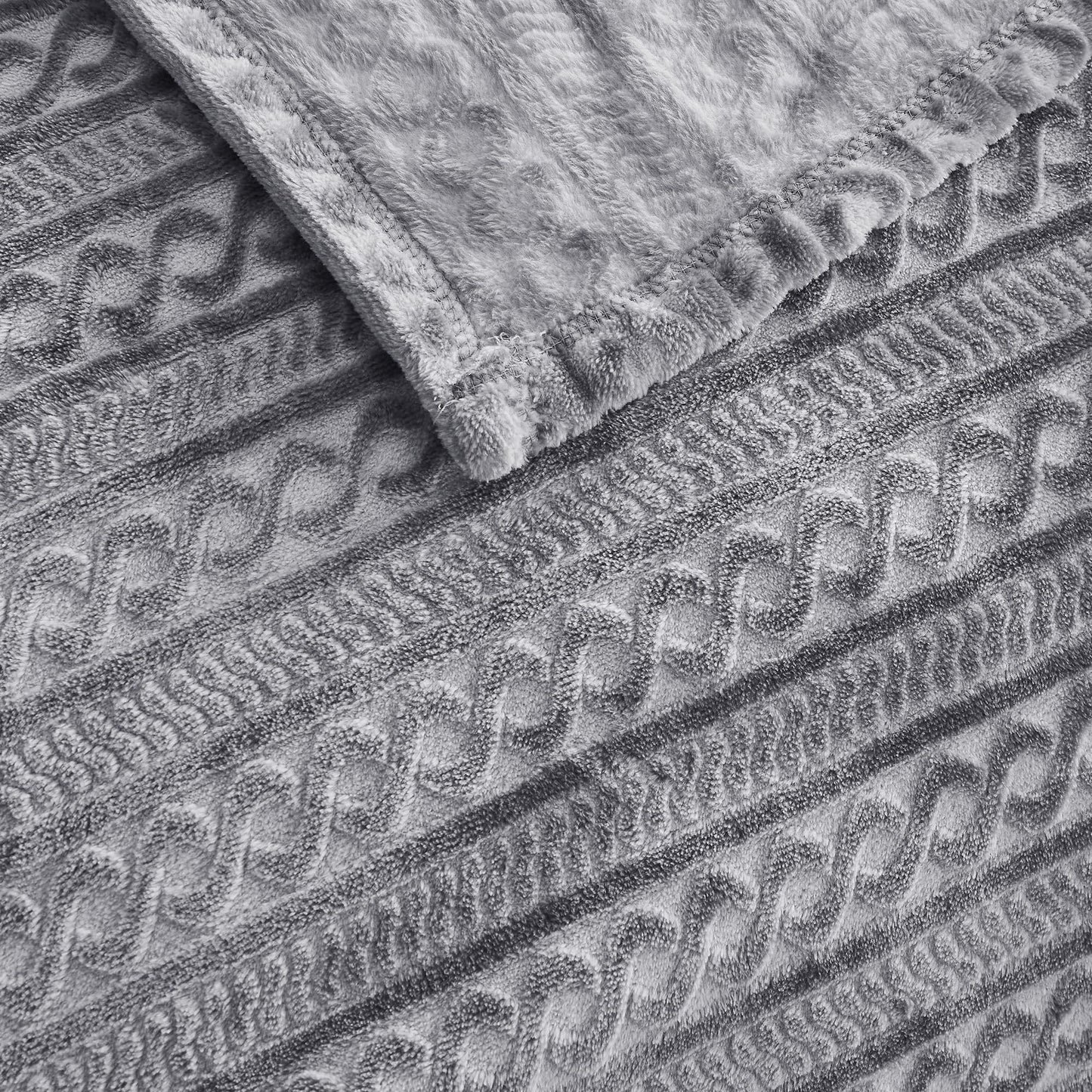 Serenhom Soft Cozy 120x120 Inches Seamless Oversized King Fleece Blanket, 3D Jacquard Decorative Giant 10'x10' California King Blanket Extra Large for Bed, Sofa, Couch, Travel, Light Grey Chain