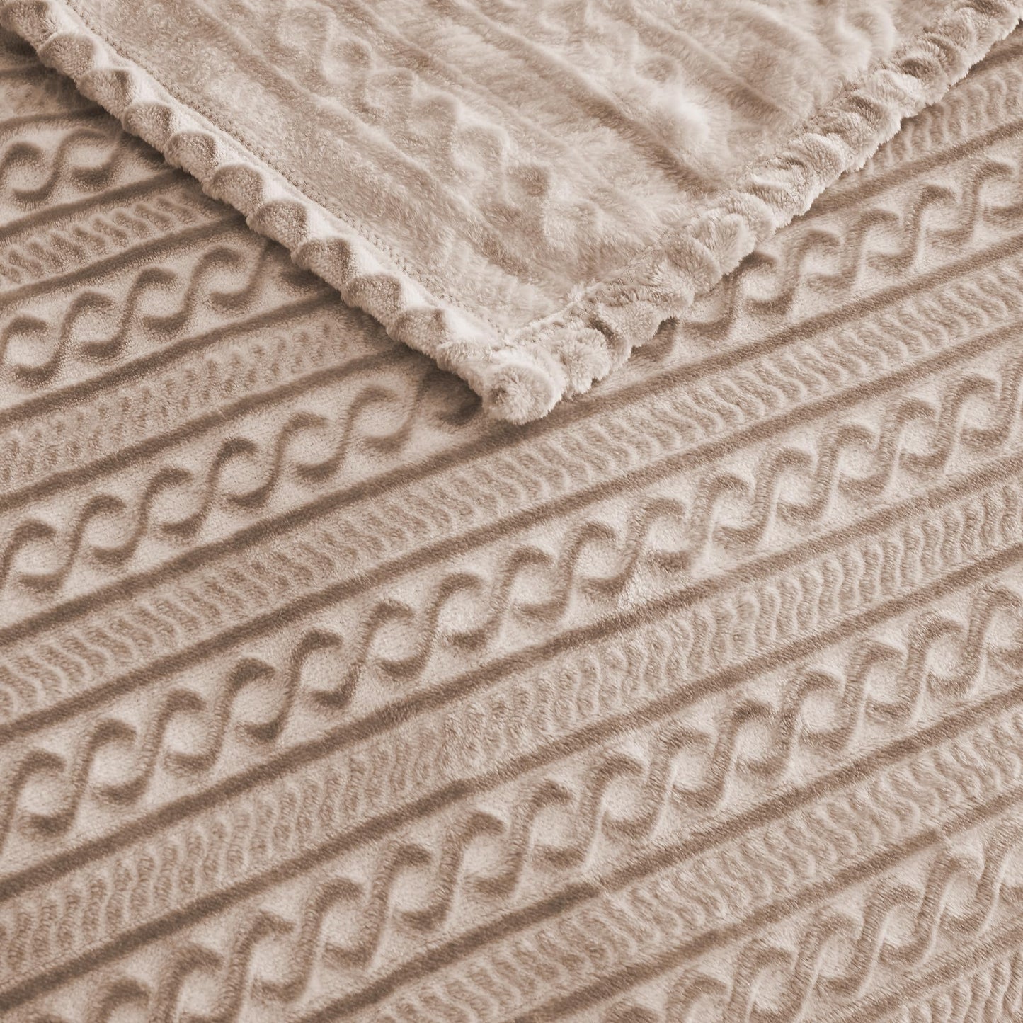 Serenhom Soft Cozy 120x120 Inches Seamless Oversized King Fleece Blanket, 3D Jacquard Decorative Giant 10'x10' California King Blanket Extra Large for Bed, Sofa, Couch, Travel, Travel, Taupe Chain