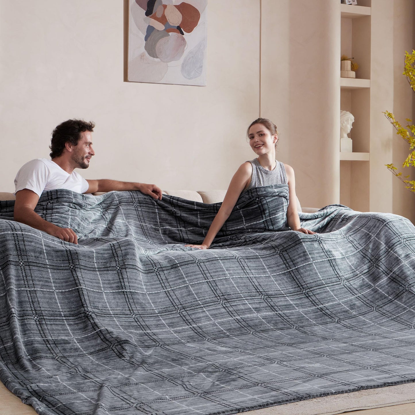 Serenhom Soft Cozy 120x120 Inches Seamless Oversized King Fleece Blanket, Line Pattern Giant Huge, Extra Large 10'x10' California King Blanket for Sofa, Family, Travel, Line Dark Grey