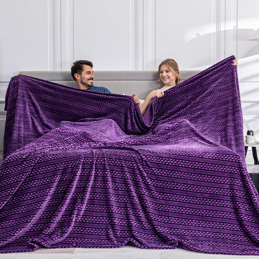 Serenhom Soft Cozy 120x120 Inches Seamless Oversized King Fleece Blanket, 3D Jacquard Decorative Giant 10'x10' California King Blanket Extra Large for Bed, Sofa, Couch, Travel, Travel, Pueple Chain