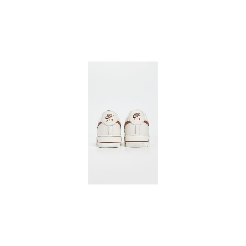 Ivory/Saddle Brown