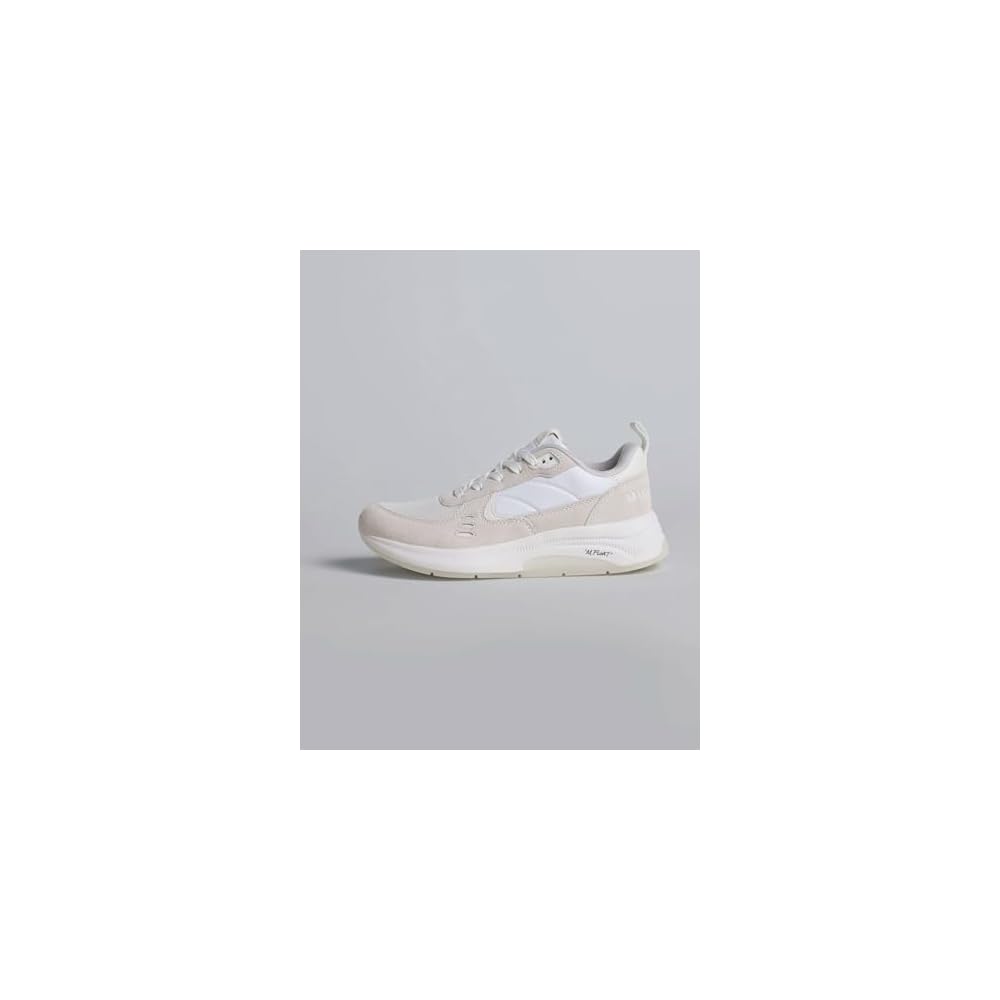 White/White/White