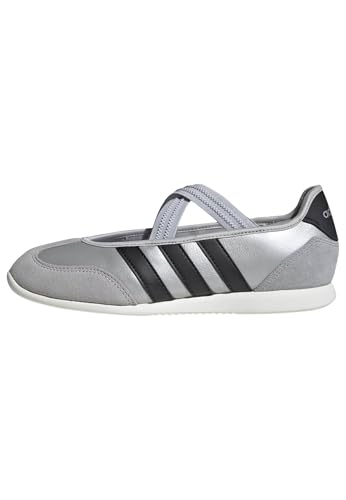 Silver Metallic/Black/Off White