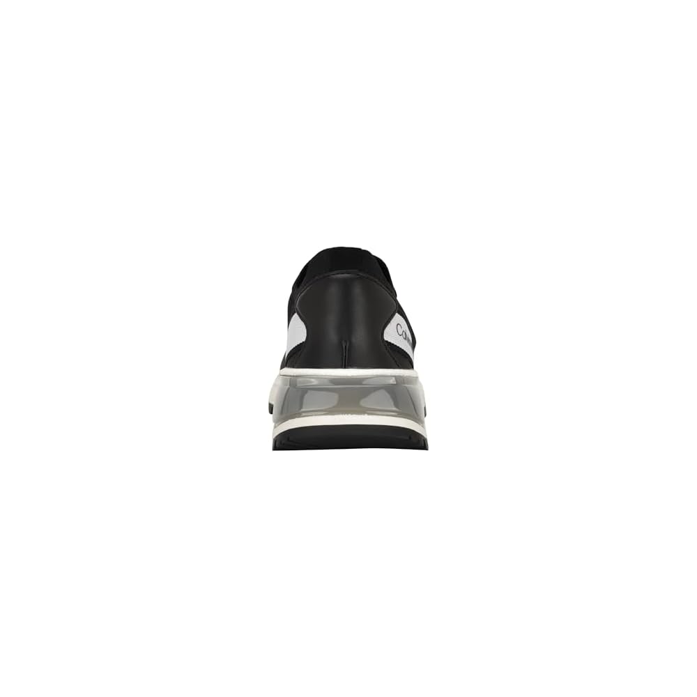 Black/White 001