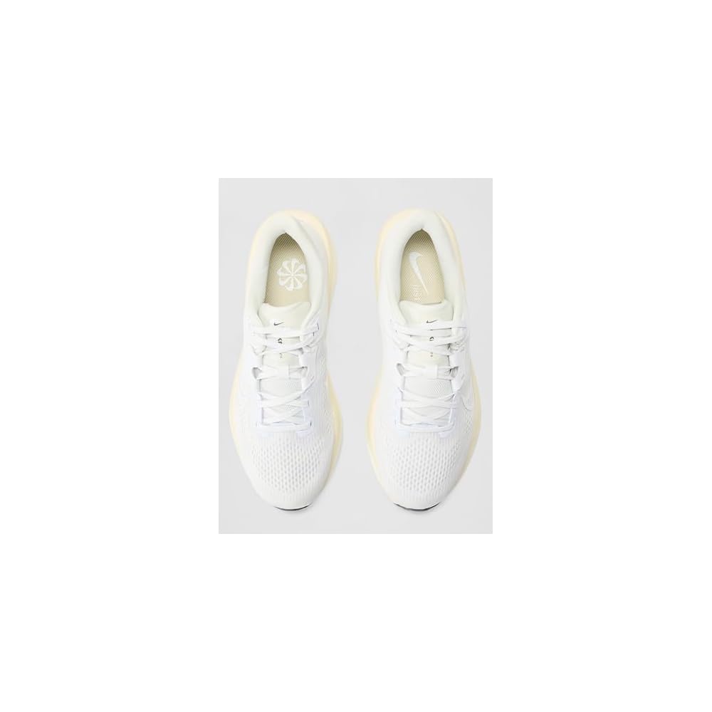 White/White/Sail/Chalk