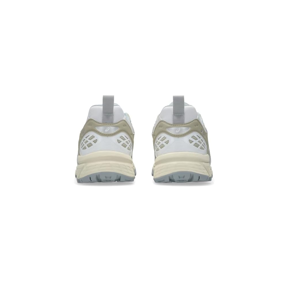 White/Putty