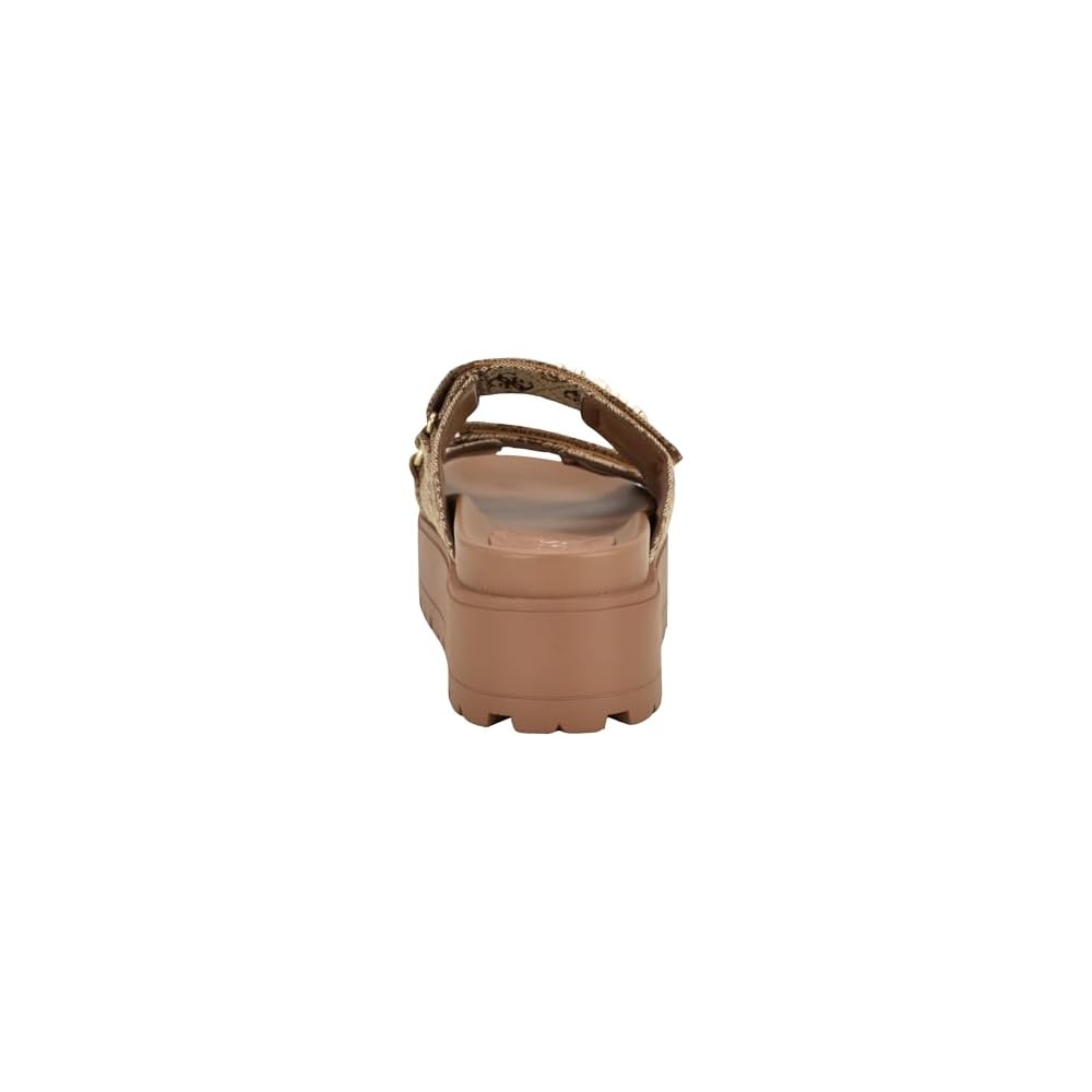 Medium Brown Logo 210