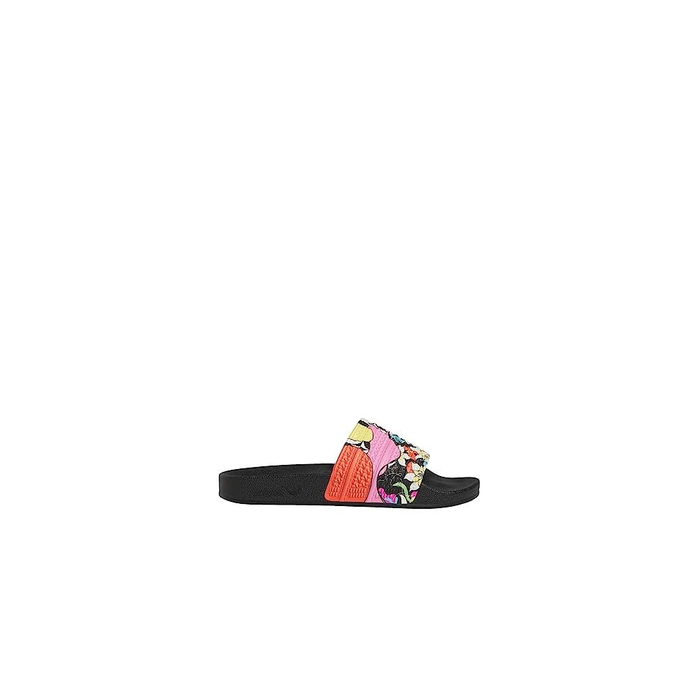 Core Black/Off White/Core Black