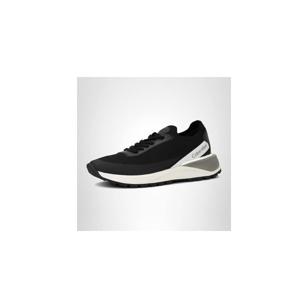 Black/White 001