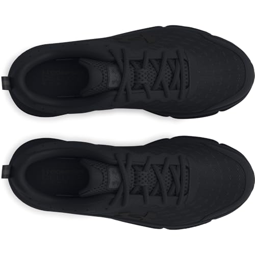 (002) Black/Black/Black