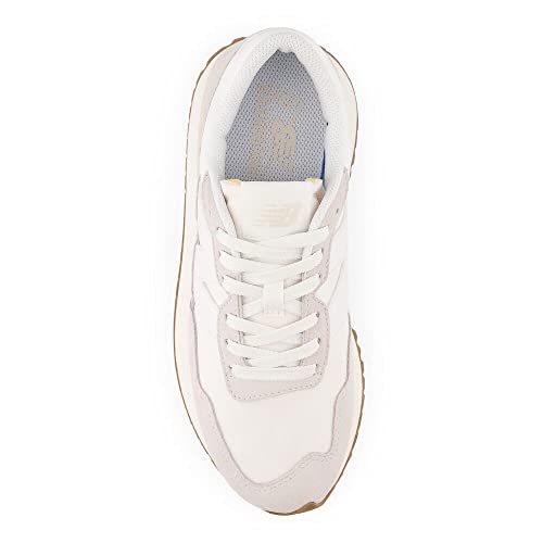 Nimbus Cloud/White/Moonbeam