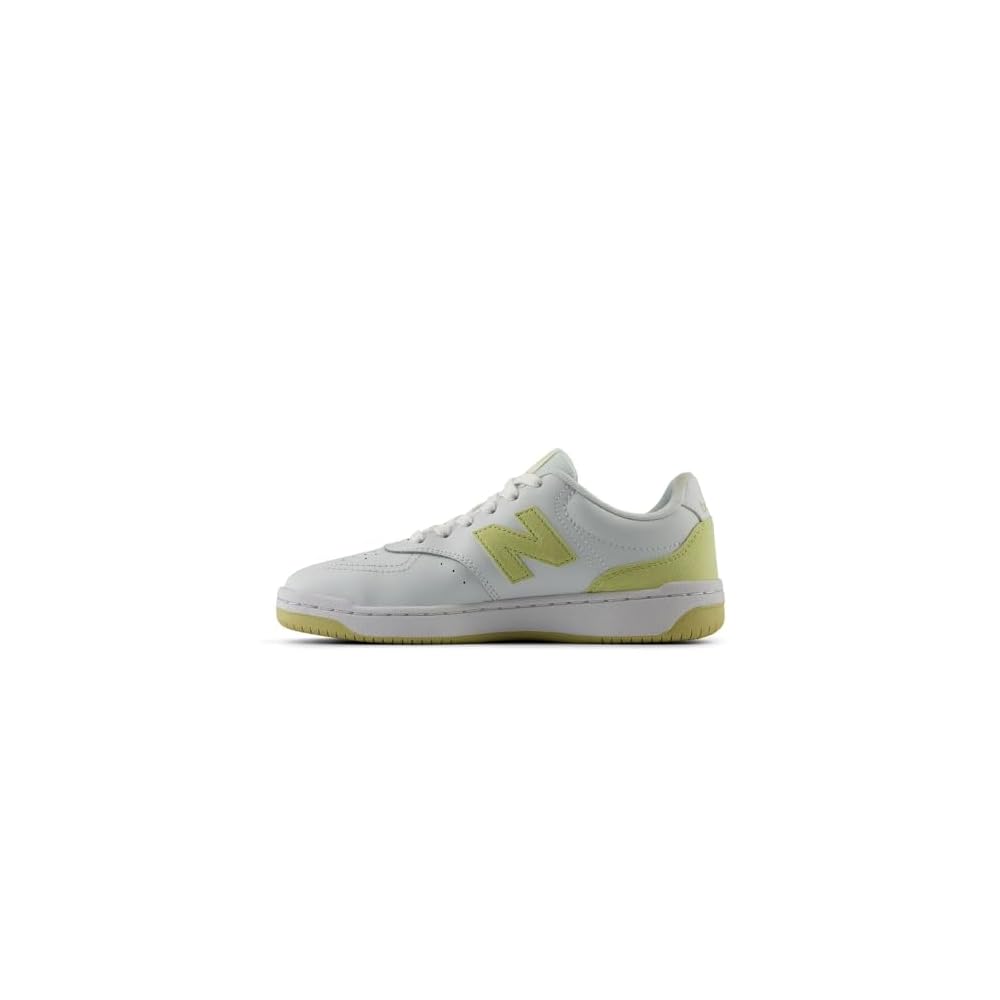 White/Pale Moss