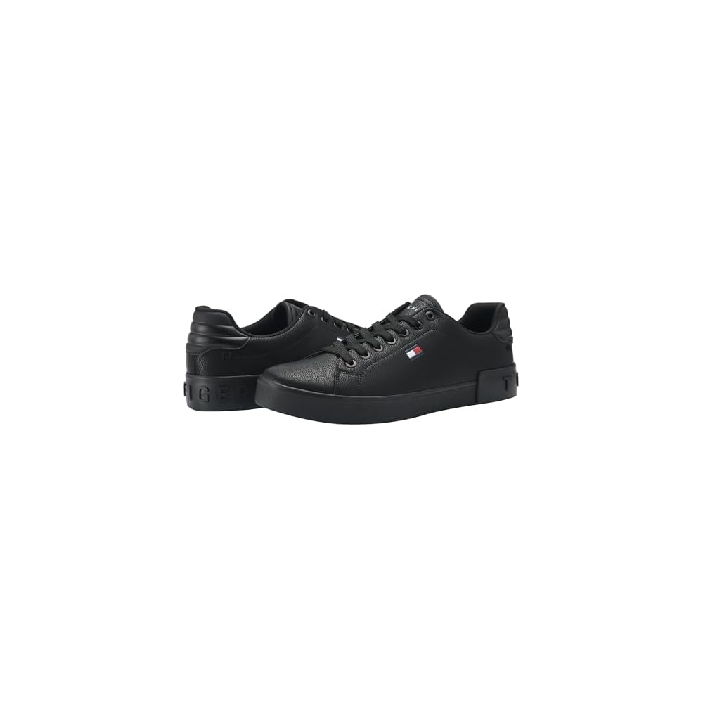 Black/Black 001
