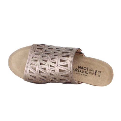 Beige Lizard Leather