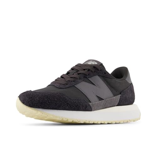 Castlerock/Black Cement