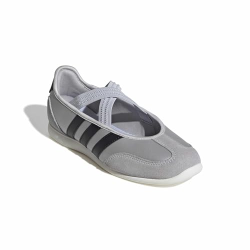 Silver Metallic/Black/Off White