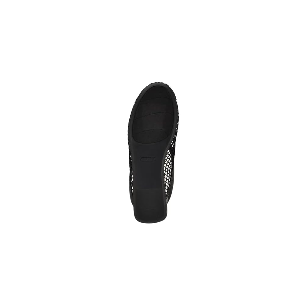 Black 001