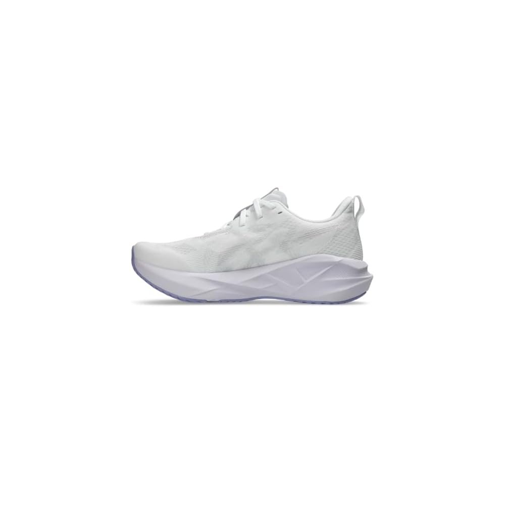 White/Lilac Hint