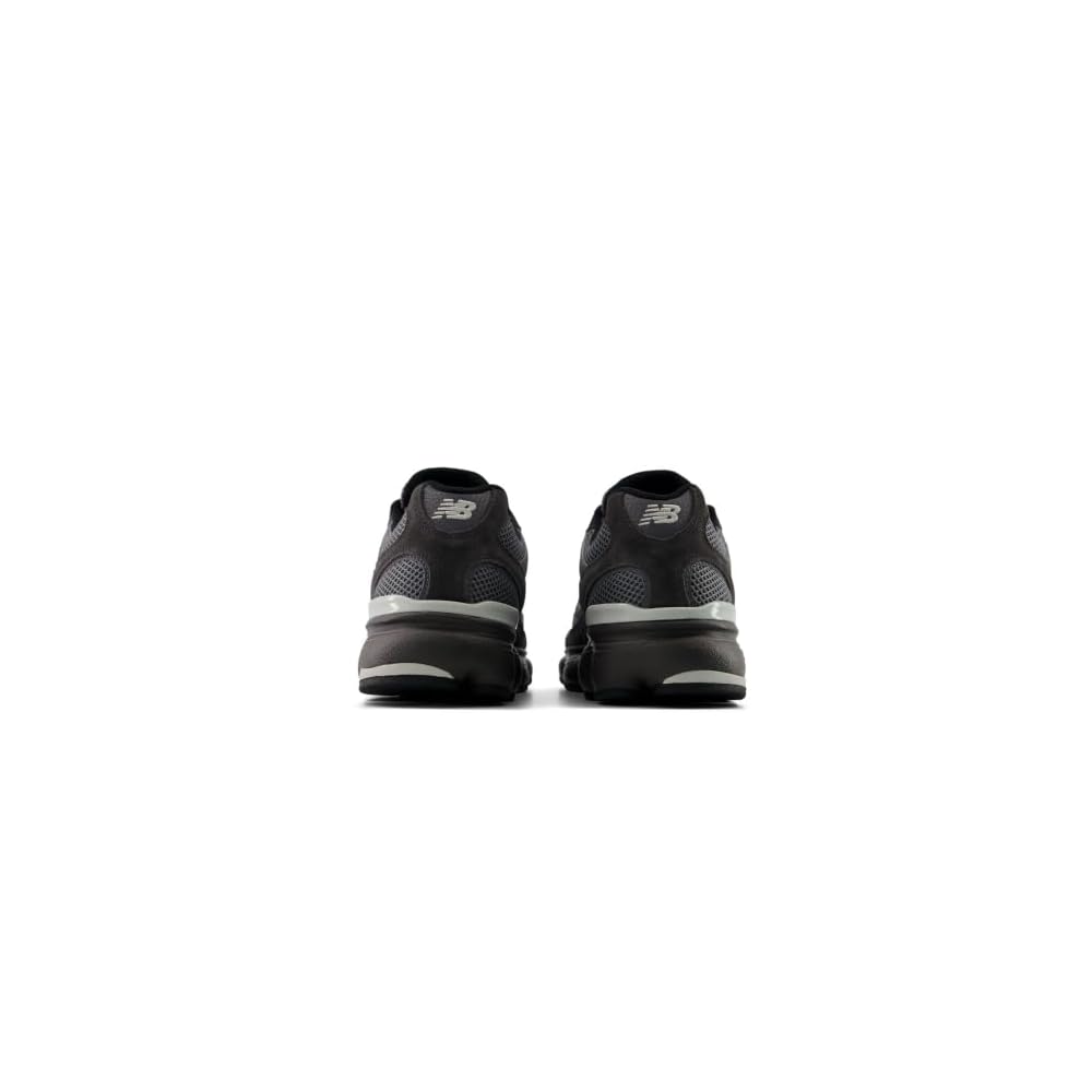 Black/Magnet