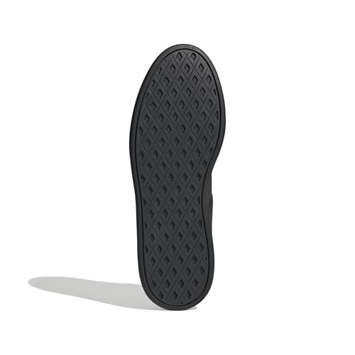 Black/Black/Iron Metallic