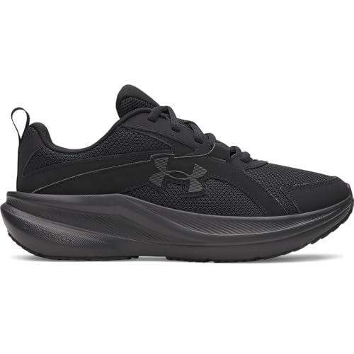 (002) Black/Black/Black