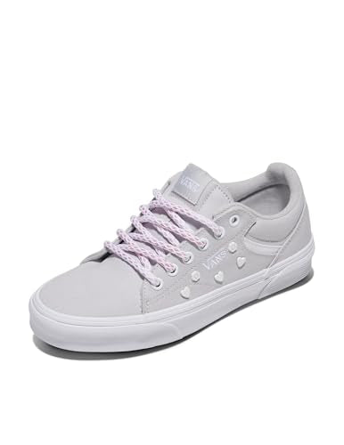 Studs Gray