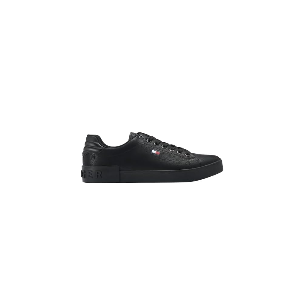 Black/Black 001