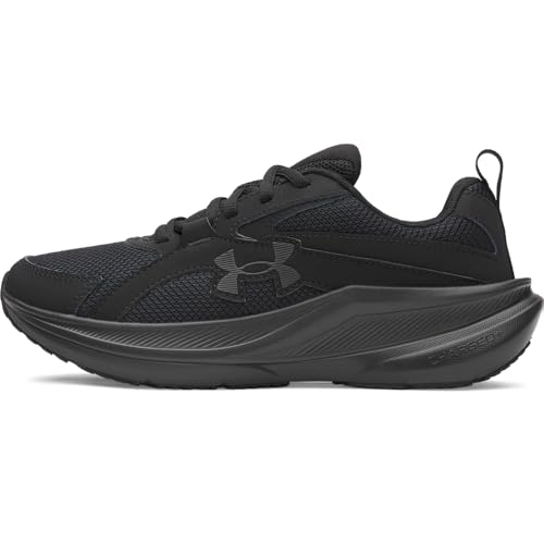 (002) Black/Black/Black