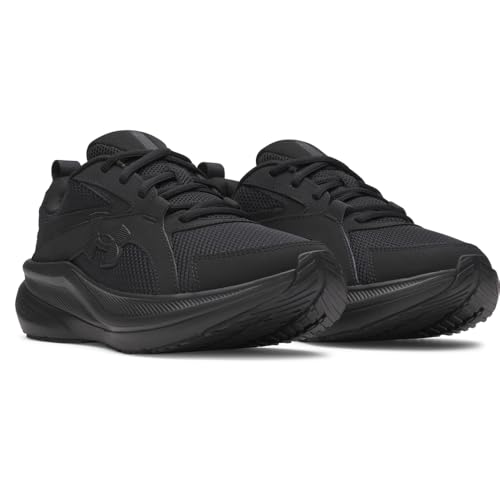 (002) Black/Black/Black
