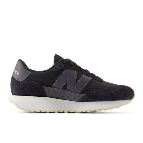 Castlerock/Black Cement