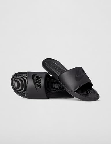 Black/Black/Black