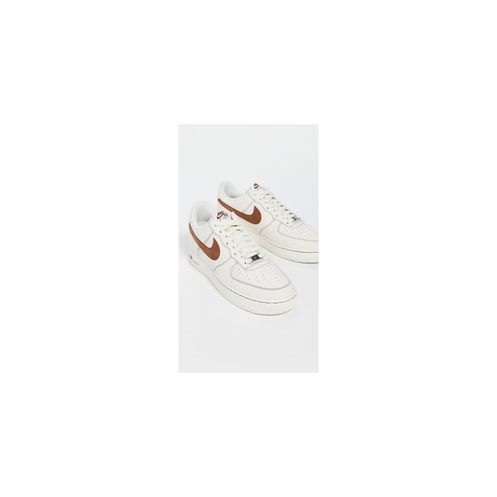 Ivory/Saddle Brown