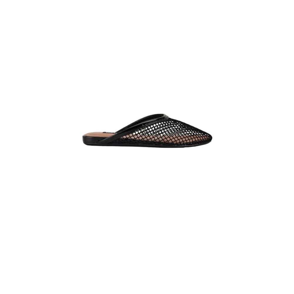 Black 001