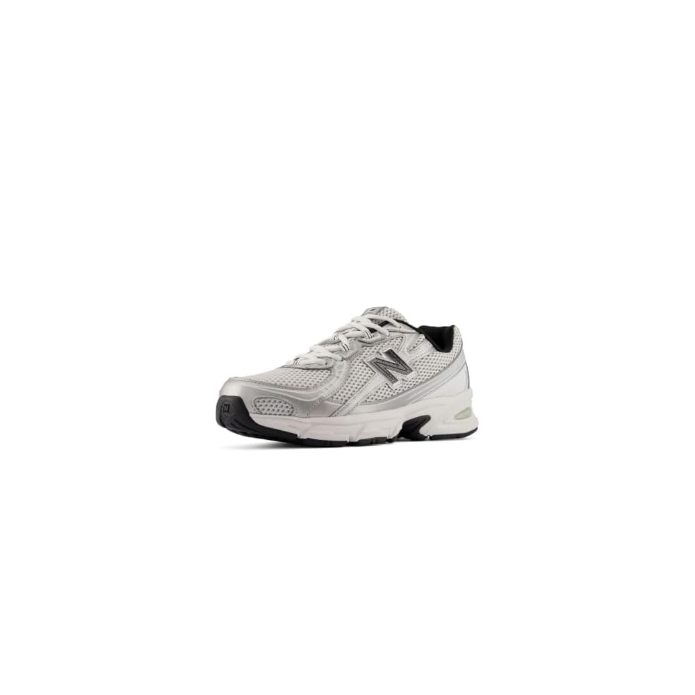 White/Metallic Silver