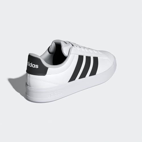 White/Black/White