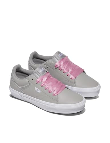 Satin Lace Drizzle
