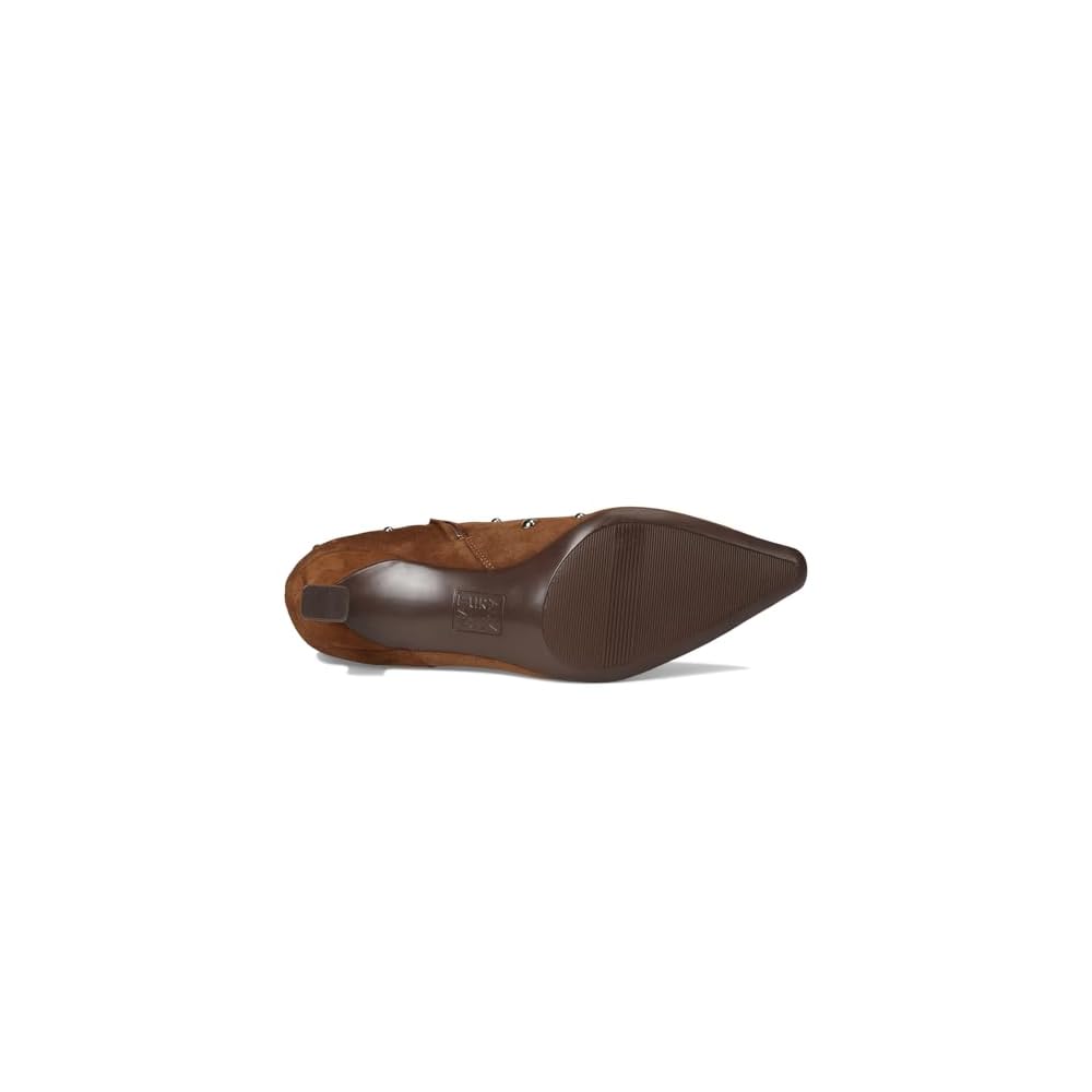 Dark Chestnut Stud