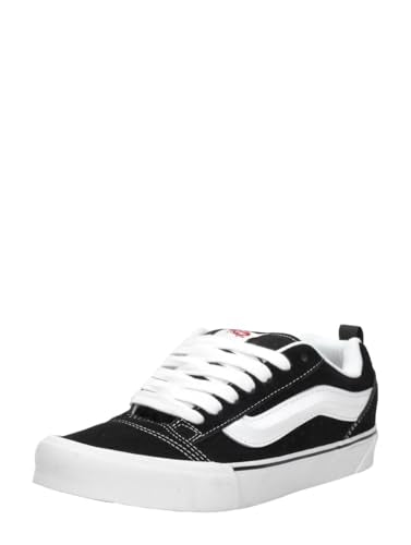 Black/True White