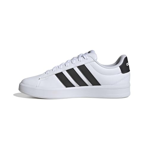 White/Black/White