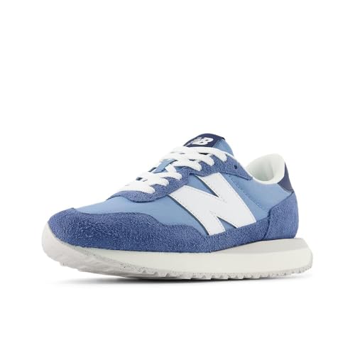 Shoreline Blue/White