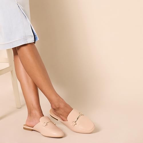 Beige Crocodile