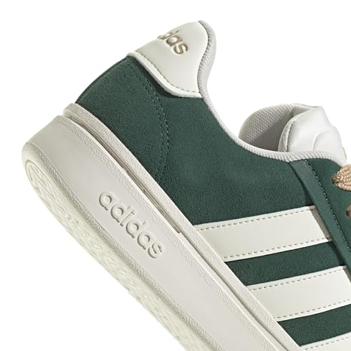 Collegiate Green/Off White/Magic Beige