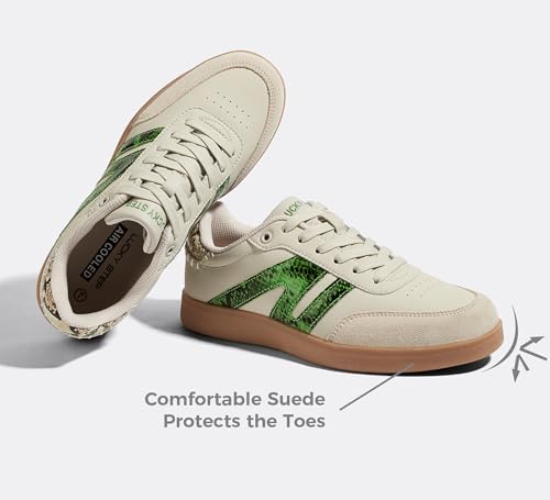 Beige/Green Snake