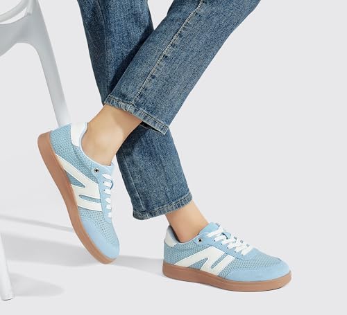 Blue/White W