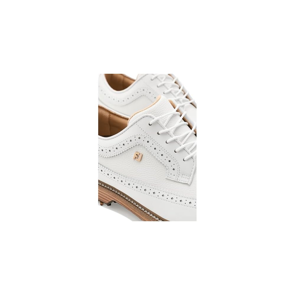 White/Chestnut